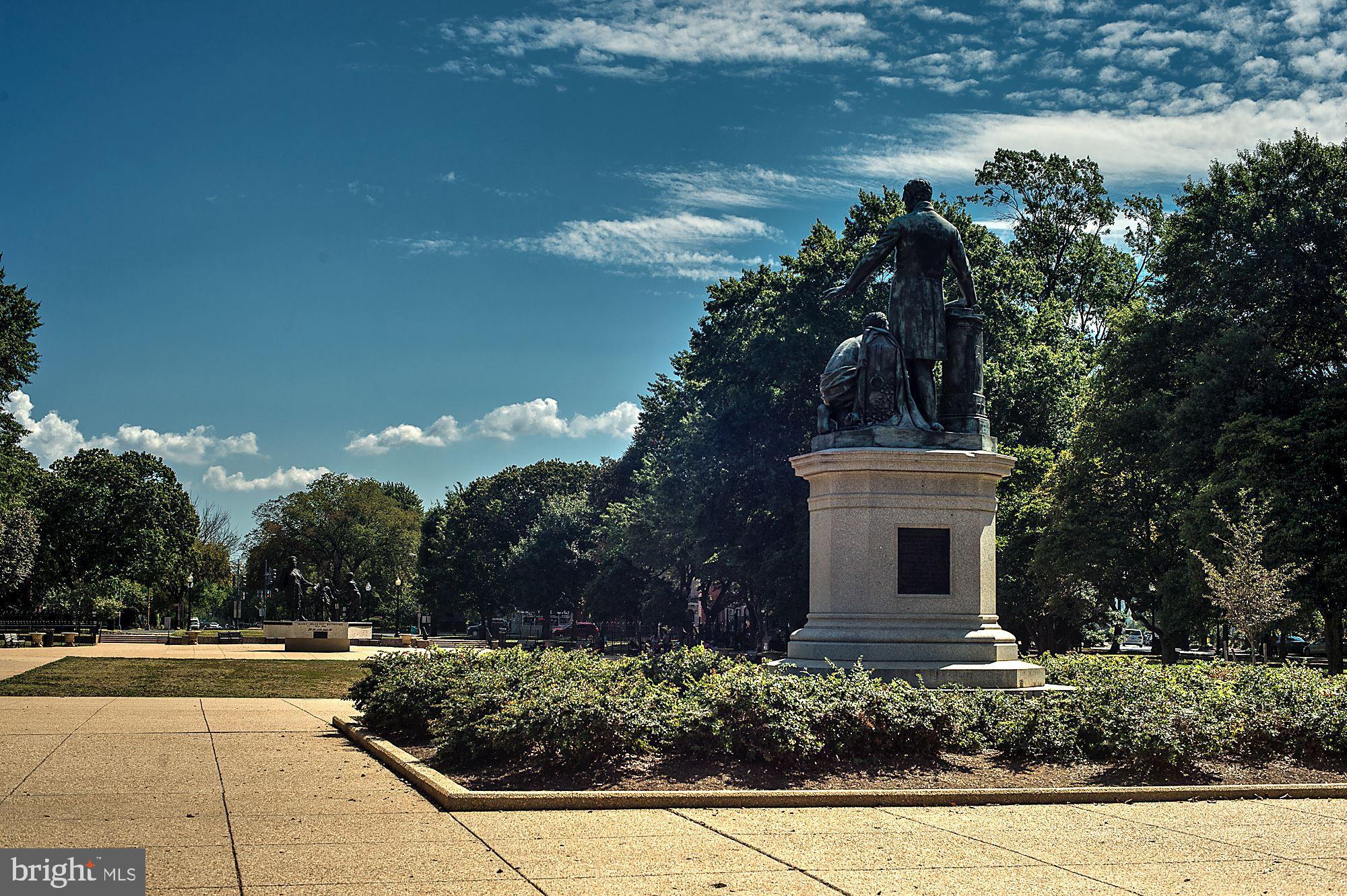 1414 D Street Northeast Washington, DC 20002 - Photo 22 of 25 a view of a terrace with yard
