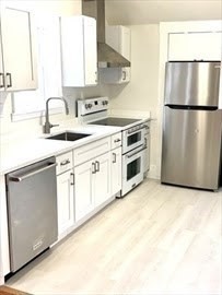 15 Linden Place, Unit 3 Dedham, MA 02026 - Photo 4 of 8