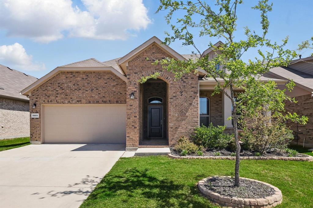 5605 Round Hl Road Denton, TX 76210 - Photo 15 of 15 Front of Property
