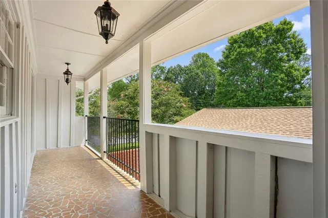 a house view with a backyard space