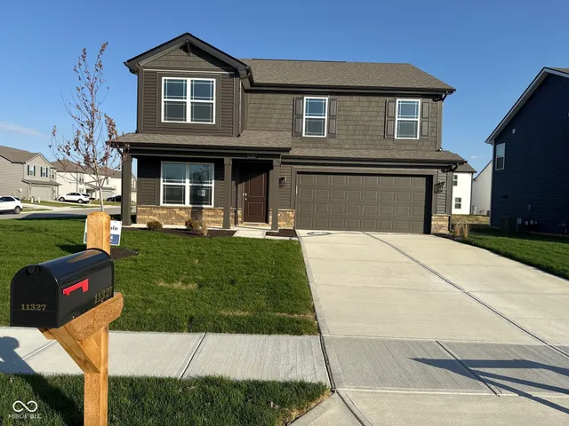 $319,900 | 11327 North Greenthread Drive, Monrovia, IN 46157