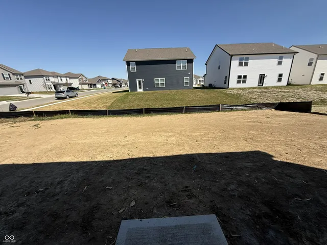 $319,900 | 11327 North Greenthread Drive, Monrovia, IN 46157