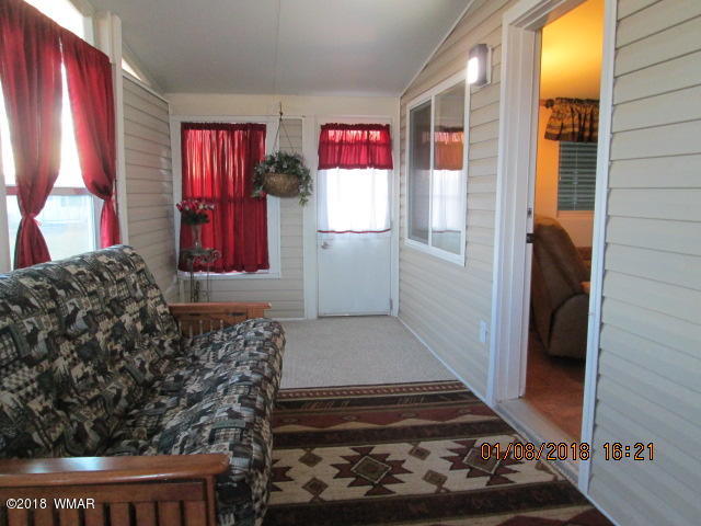 1827 Juniper Ridge Drive, Unit 288 Show Low, AZ 85901 - Photo 14 of 16