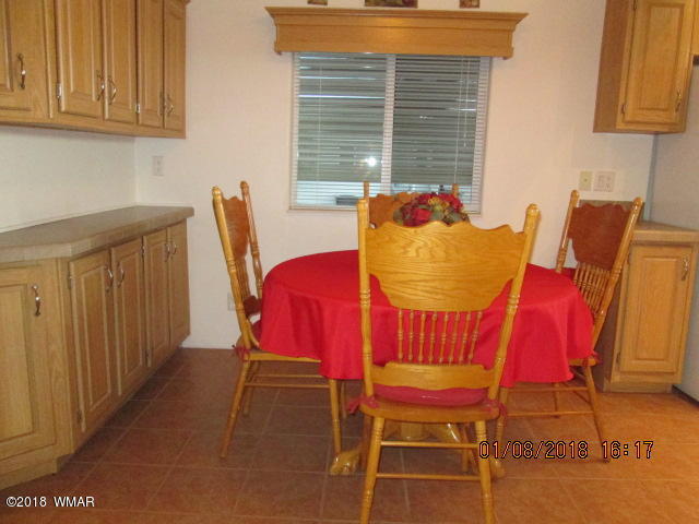 1827 Juniper Ridge Drive, Unit 288 Show Low, AZ 85901 - Photo 5 of 16