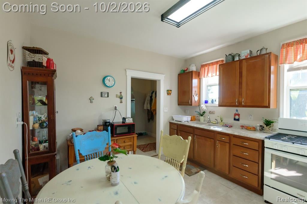9075 Tuttle Hill Road Willis, MI 48191 - Photo 8 of 36 Gallery Image 8