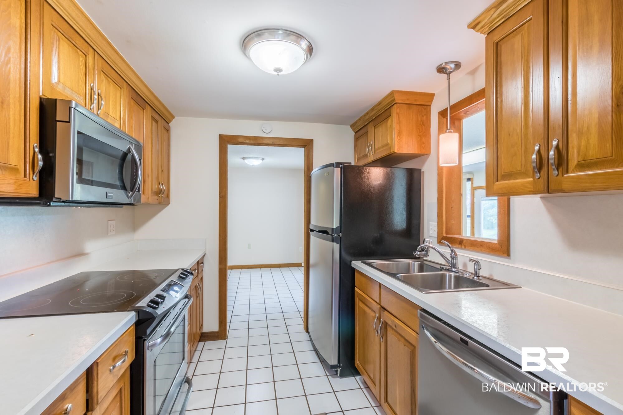24551 Bretz Lane Elberta, AL 36530 - Photo 19 of 29 Kitchen