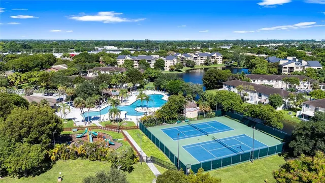 $3,400 | 6904 Southwest 114th Place, Unit C58, Miami, FL 33173