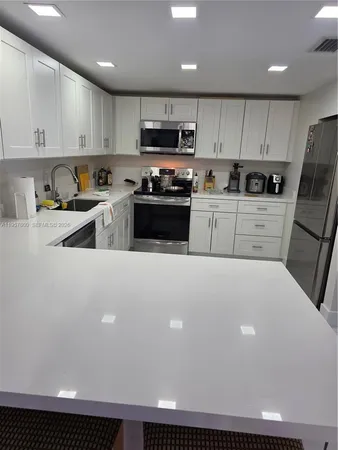 $3,400 | 6904 Southwest 114th Place, Unit C58, Miami, FL 33173