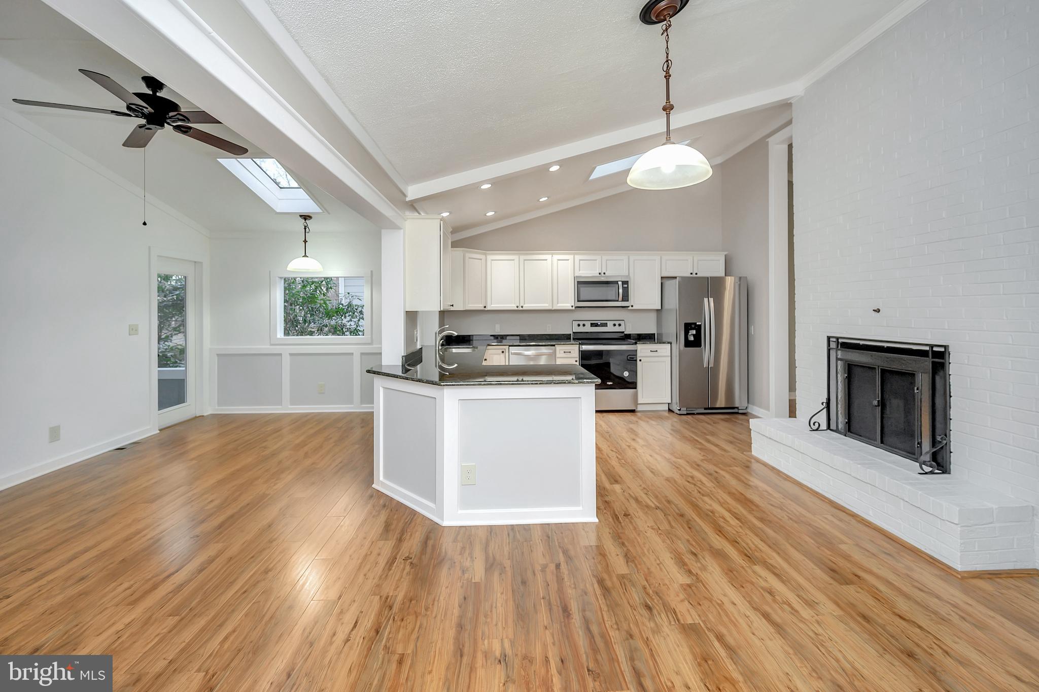 204 Birdie Road Locust Grove, VA 22508 - Photo 11 of 50 Large open kitchen and dining area