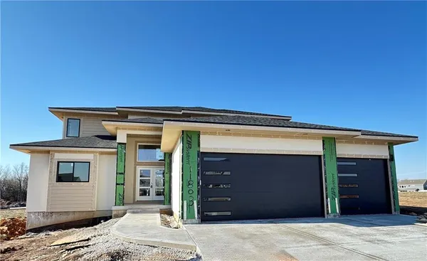 $1,102,550 | 11803 West 181st Terrace, Overland Park, KS 66013