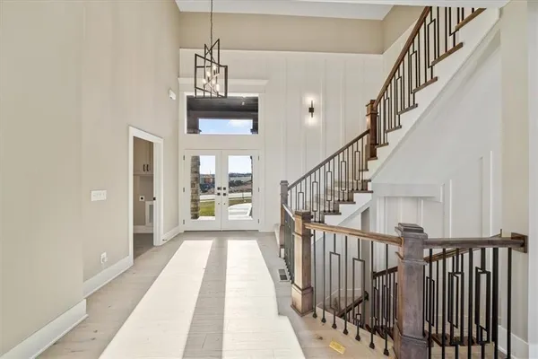 $1,102,550 | 11803 West 181st Terrace, Overland Park, KS 66013