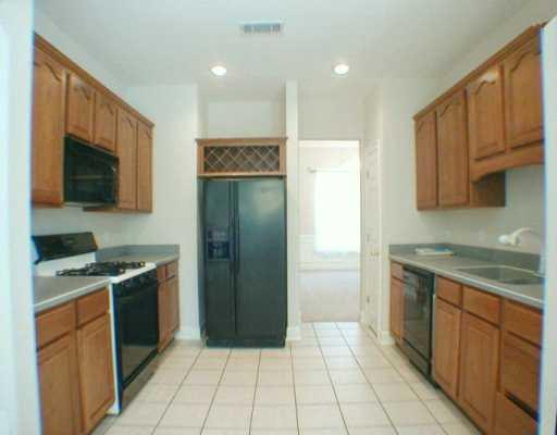 115 Spartan Loop Slidell, LA 70458 - Photo 4 of 8 Gallery Image 4