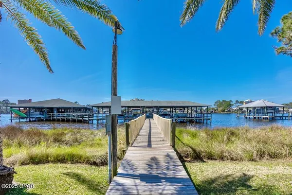 $1,450 | 7813 North Lagoon Drive, Unit 4H, Panama City Beach, FL 32408