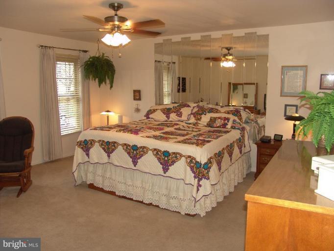 9836 Natick Road Burke, VA 22015 - Photo 16 of 30 Master Bedroom