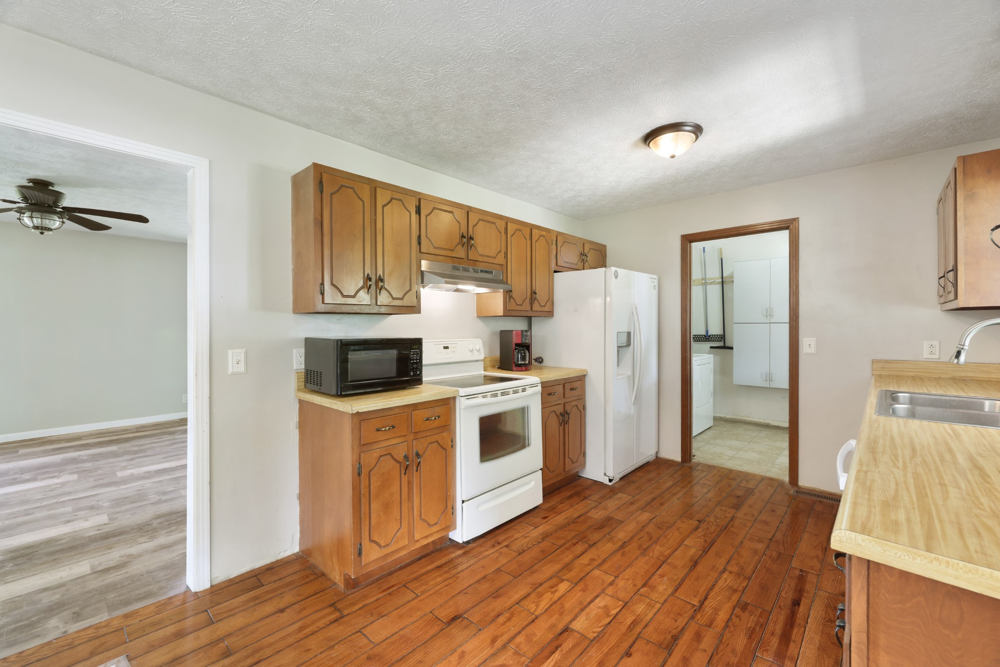 2736 Gideon Road Greenbrier, TN 37073 - Photo 11 of 33