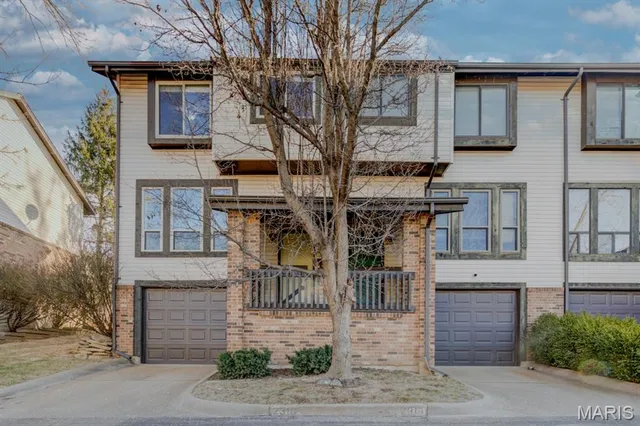 $238,000 | 2316 Driftwood Place, St. Louis, MO 63146