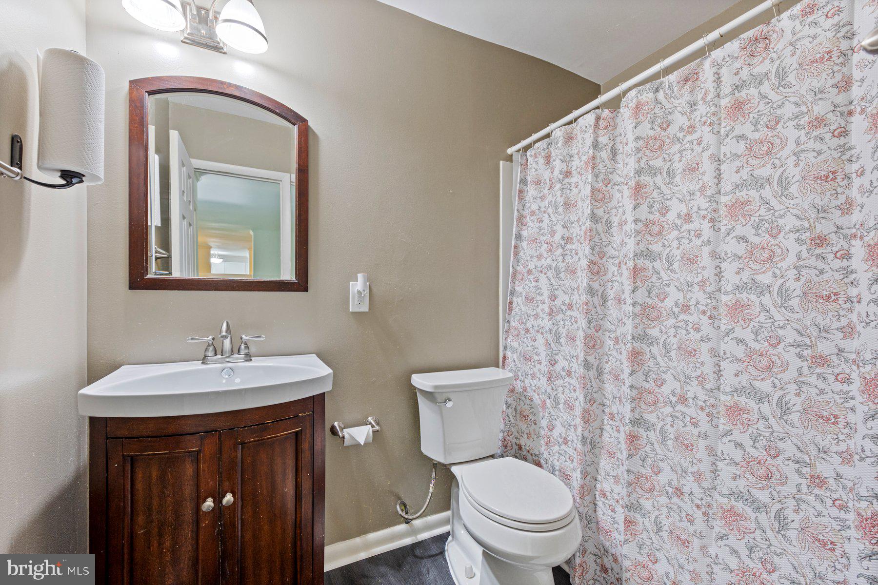 15714 Dorset Road, Unit 303 Laurel, MD 20707 - Photo 20 of 27 Bath