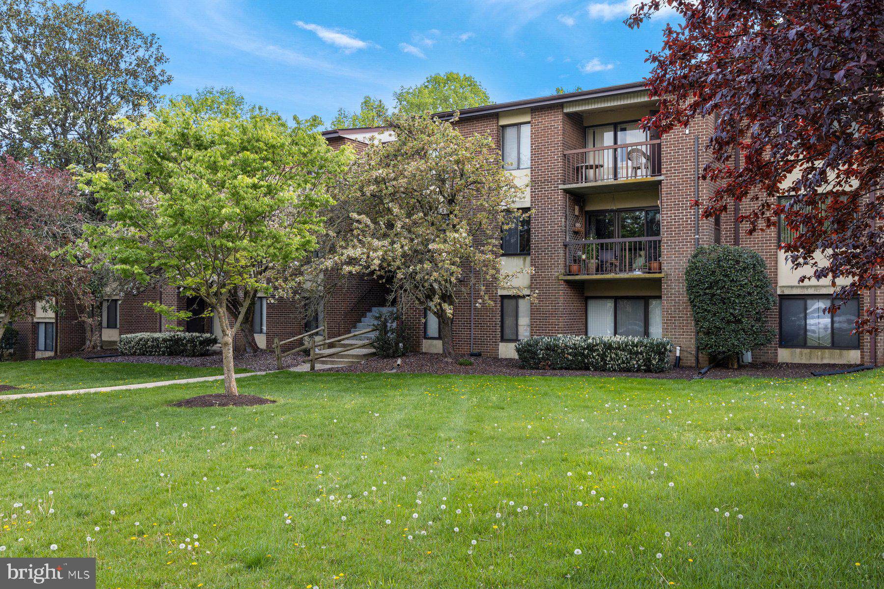 15714 Dorset Road, Unit 303 Laurel, MD 20707 - Photo 27 of 27 Exterior View