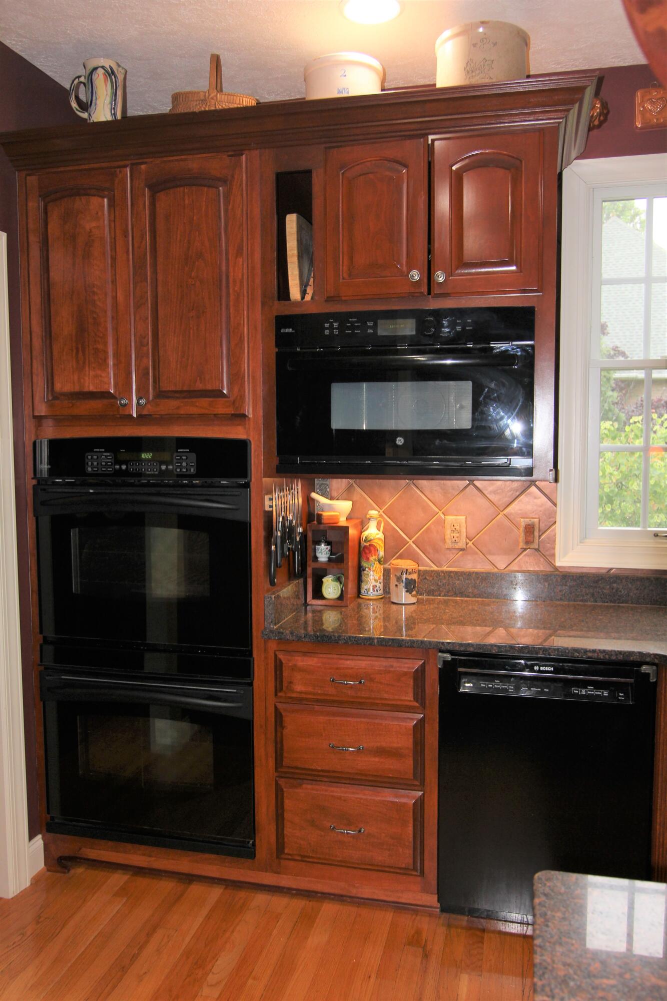 470 Calypso Road Moneta, VA 24121 - Photo 23 of 111 Kitchen