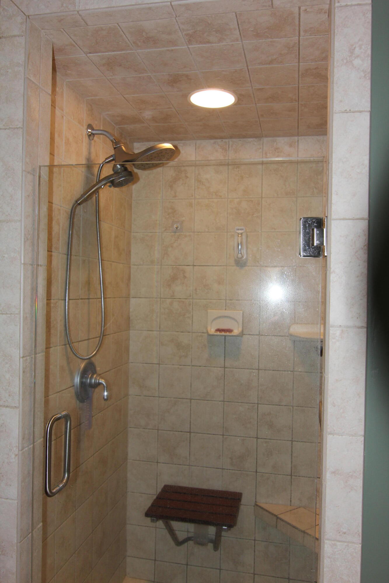 470 Calypso Road Moneta, VA 24121 - Photo 32 of 111 Master Bathroom