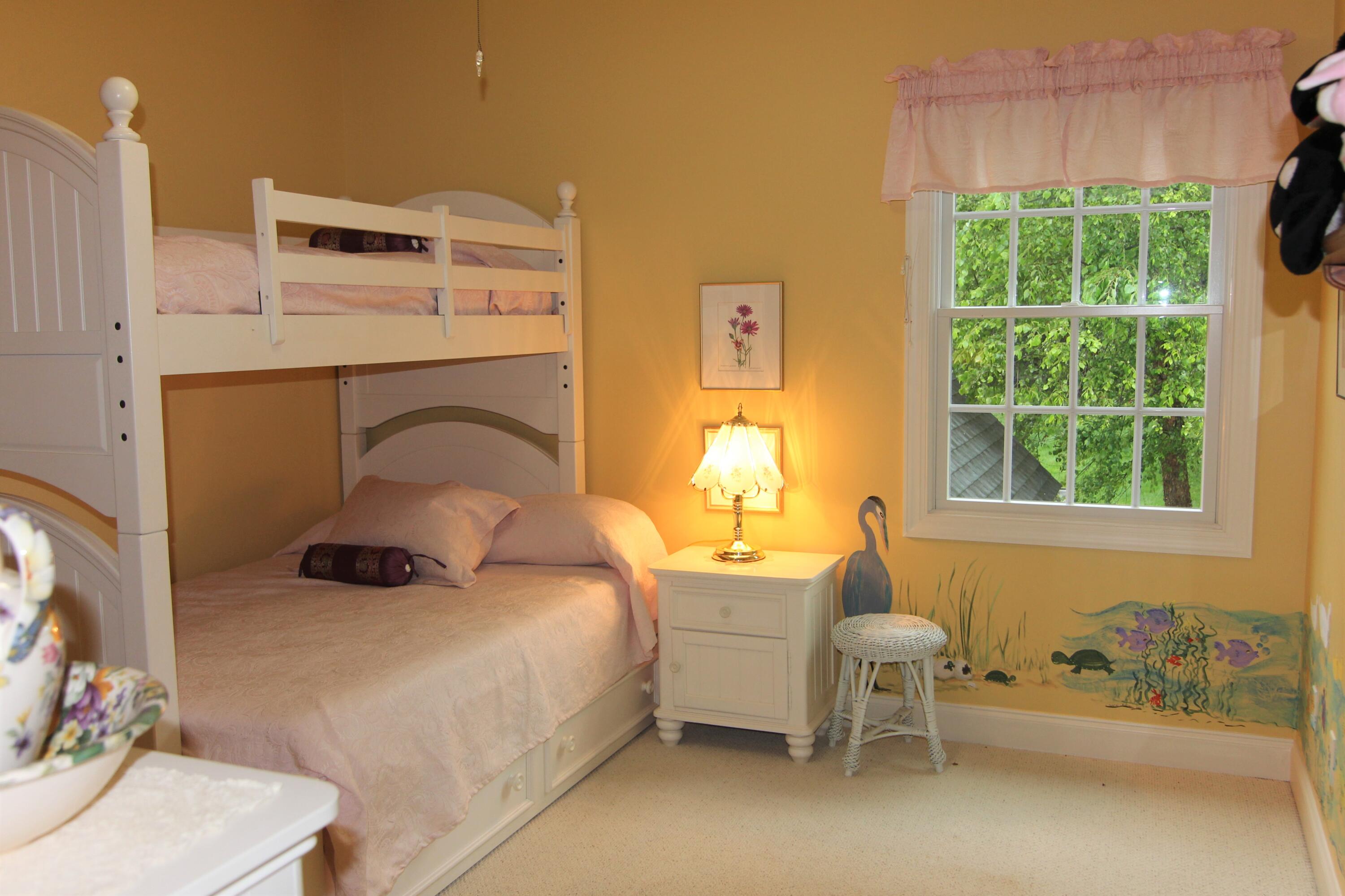 470 Calypso Road Moneta, VA 24121 - Photo 47 of 111 Frontside Upstairs Bedroom