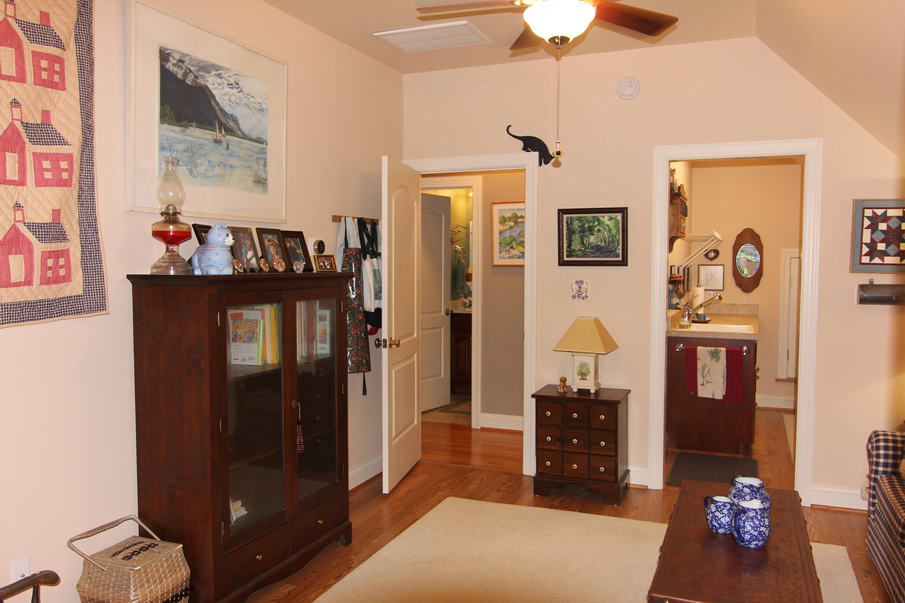 470 Calypso Road Moneta, VA 24121 - Photo 49 of 111 Sitting Room