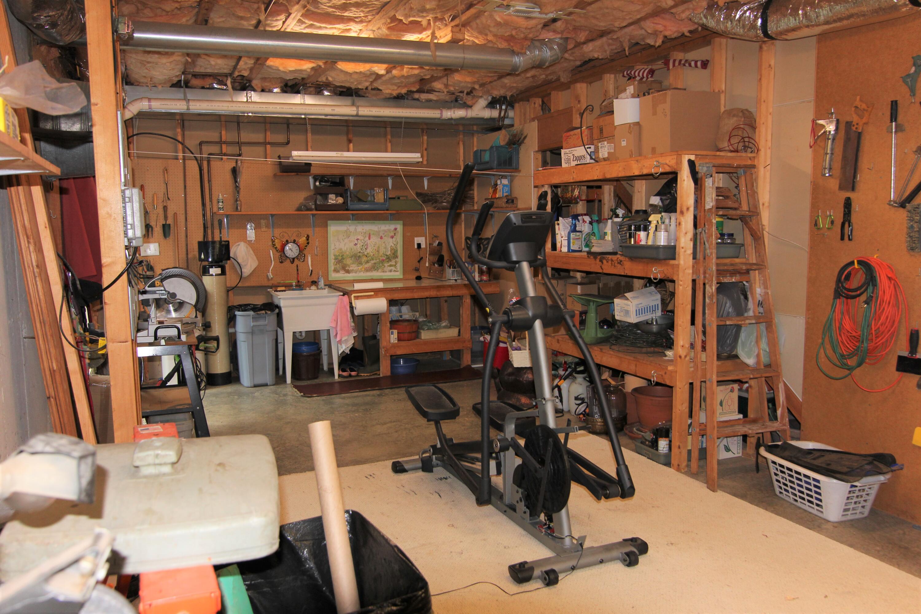 470 Calypso Road Moneta, VA 24121 - Photo 69 of 111 Workshop