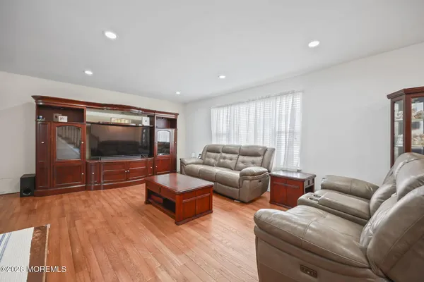 $709,000 | 51 Deborah Lane, Howell, NJ 07731