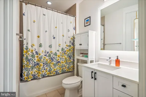 $1,850 | 6803 Cameron Drive Northwest, Unit 1, Washington, DC 20012
