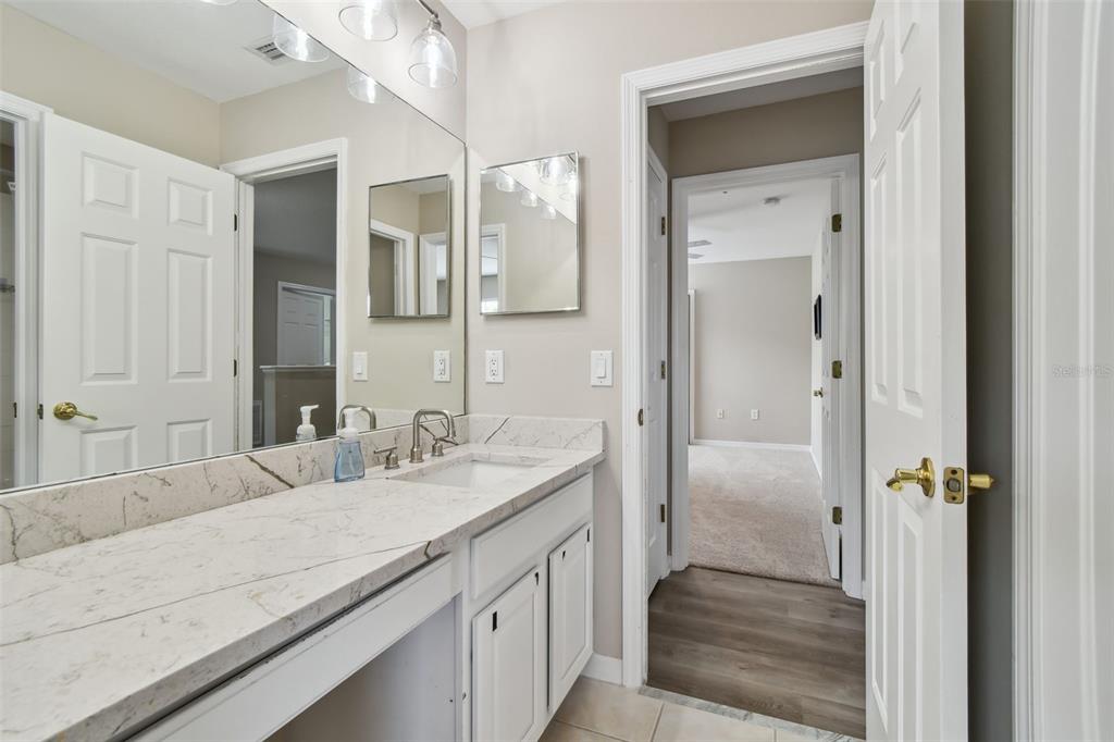 8821 North River Road Tampa, FL 33635 - Photo 29 of 63