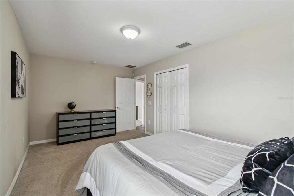 8821 North River Road Tampa, FL 33635 - Photo 40 of 63