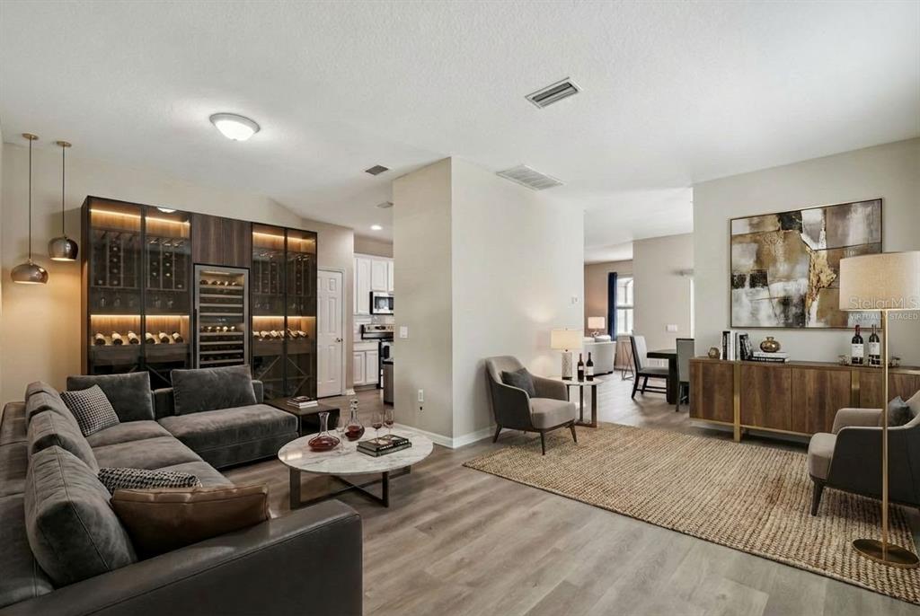 8821 North River Road Tampa, FL 33635 - Photo 8 of 63