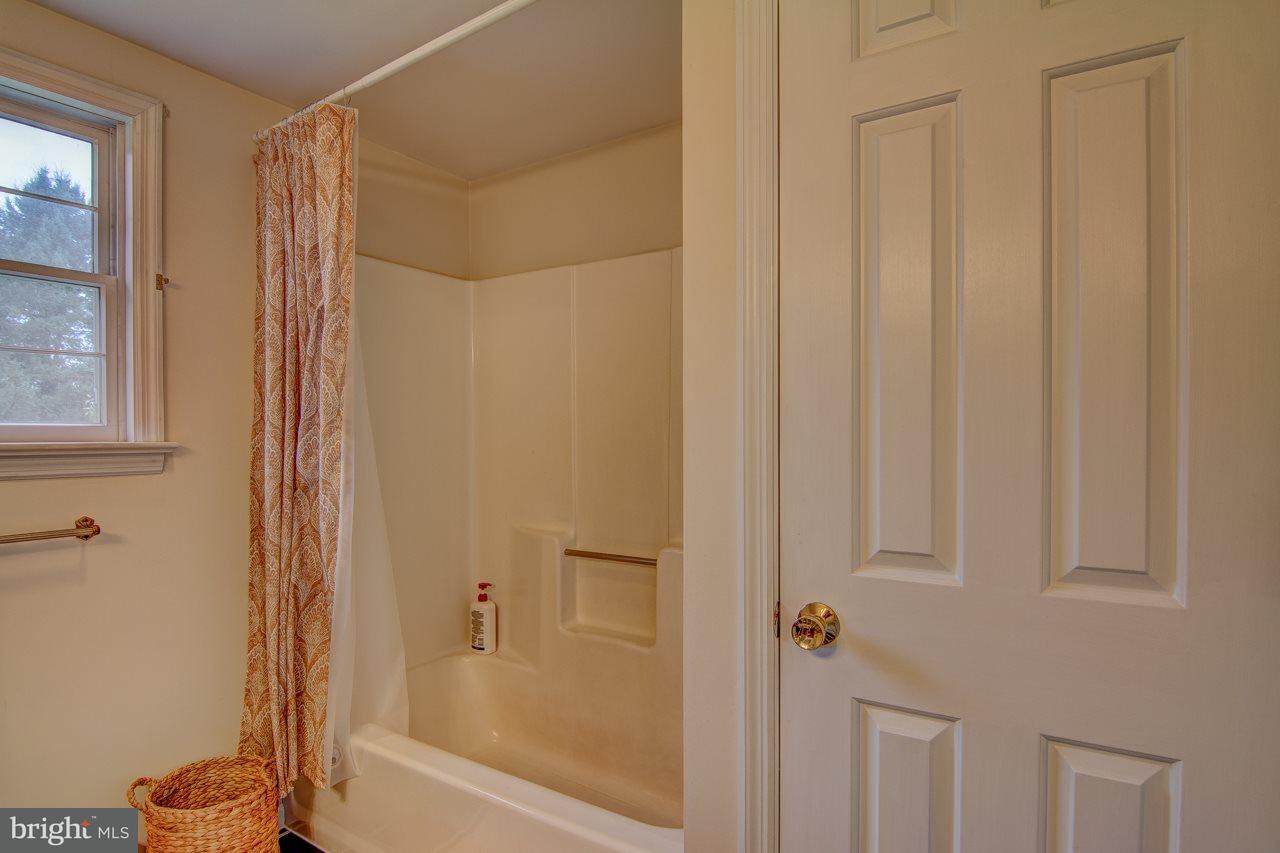 855 Lombard Road Red Lion, PA 17356 - Photo 26 of 32 Gallery Image 26