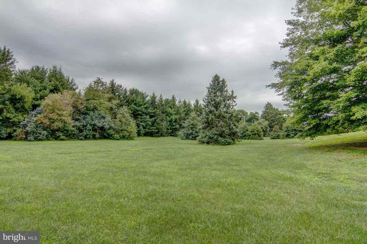 855 Lombard Road Red Lion, PA 17356 - Photo 31 of 32 Gallery Image 31