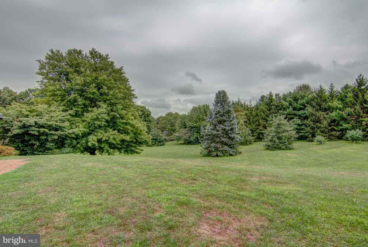 855 Lombard Road Red Lion, PA 17356 - Photo 7 of 32 Gallery Image 7