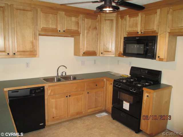7241 Adkins Road Charles City, VA 23030 - Photo 3 of 10 Kitchen