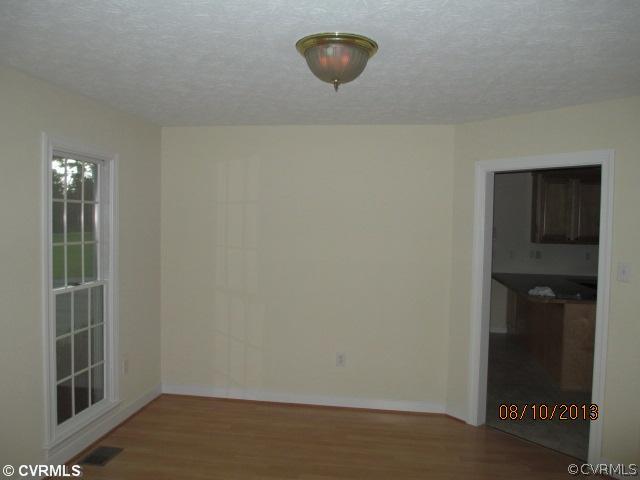 7241 Adkins Road Charles City, VA 23030 - Photo 5 of 10 Dining Room