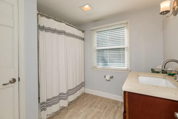 $4,500 | 33 Taft Road, Portsmouth, NH 03801