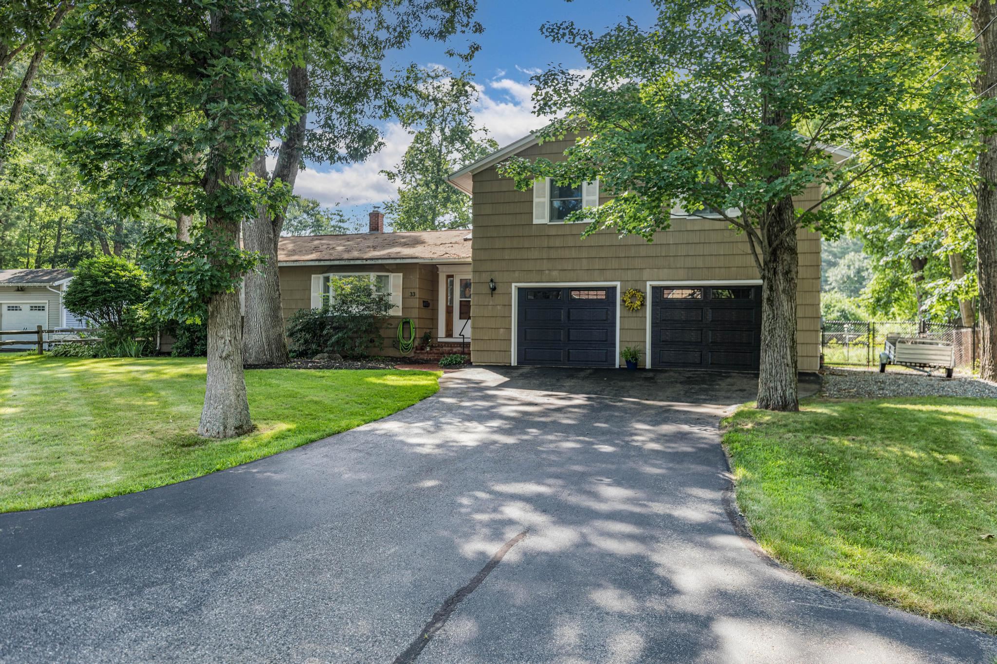 33 Taft Road Portsmouth, NH 03801 - Photo 3 of 27