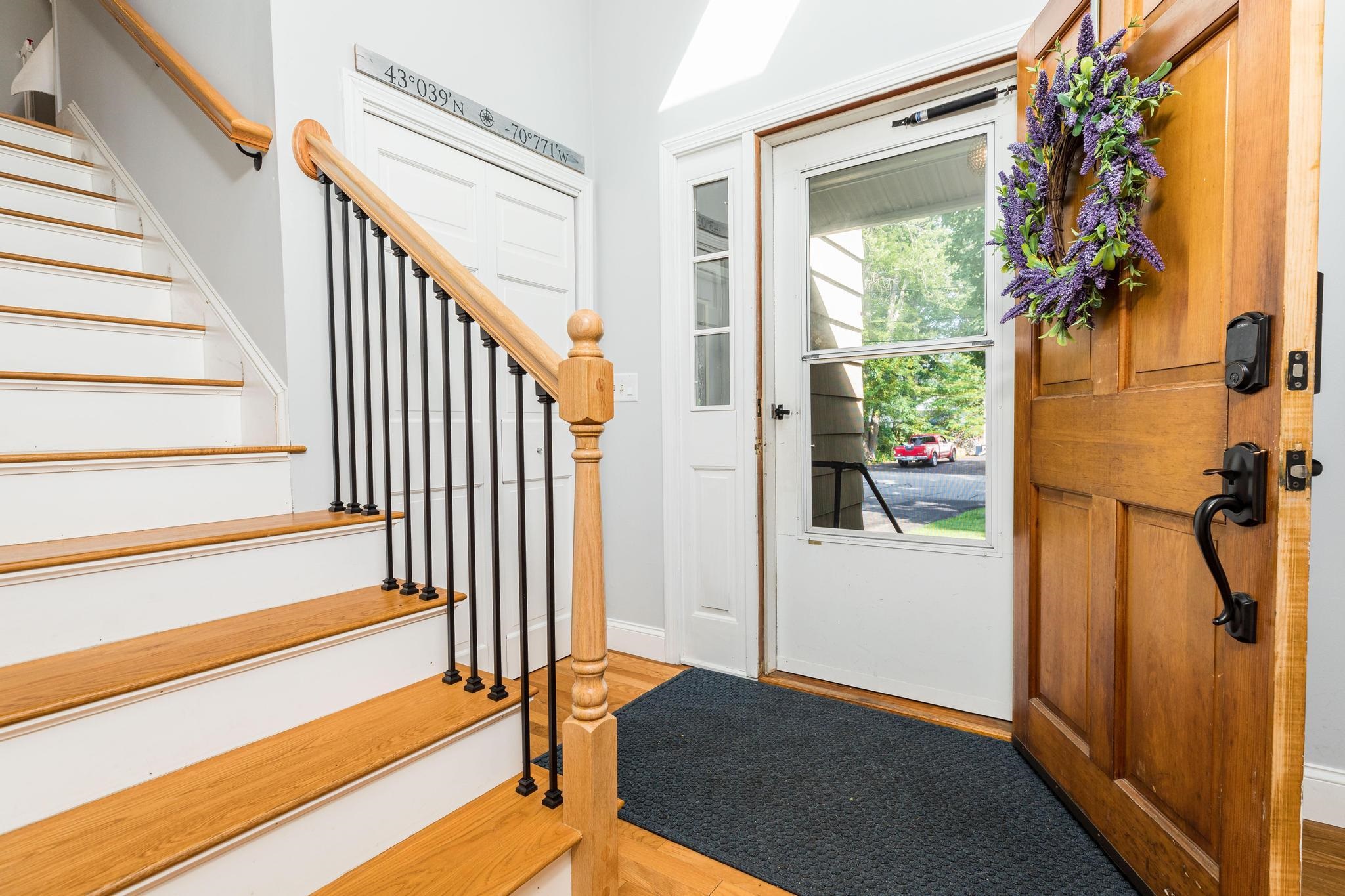 33 Taft Road Portsmouth, NH 03801 - Photo 9 of 27