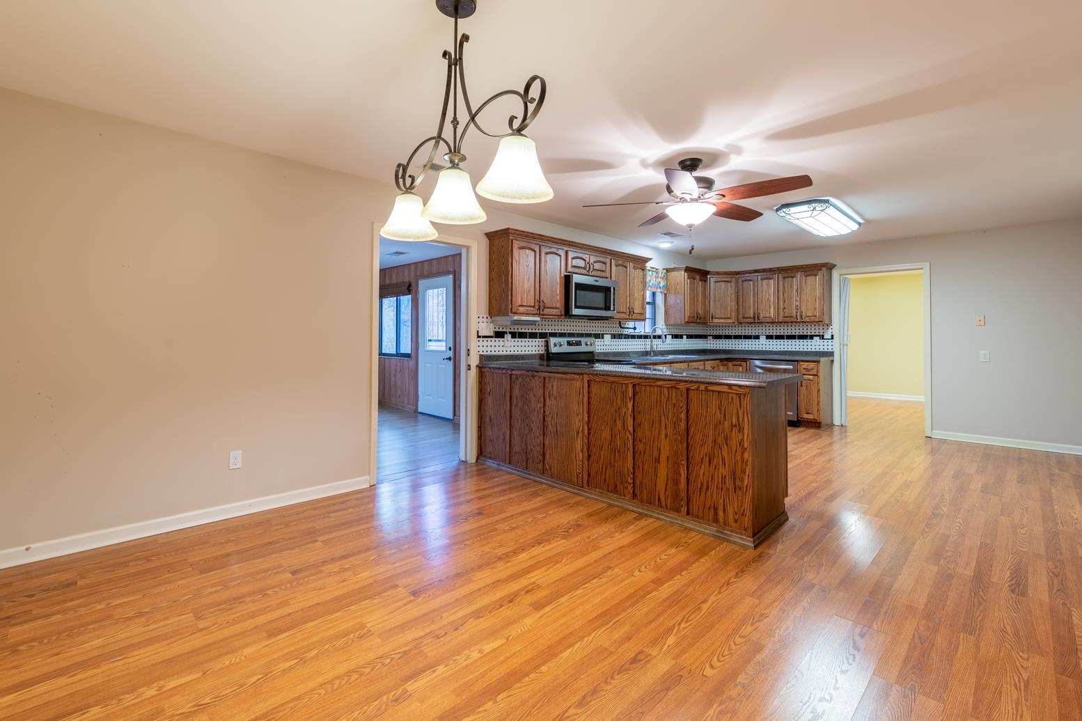 914 Fite Road Millington, TN 38053 - Photo 8 of 24 Gallery Image 8