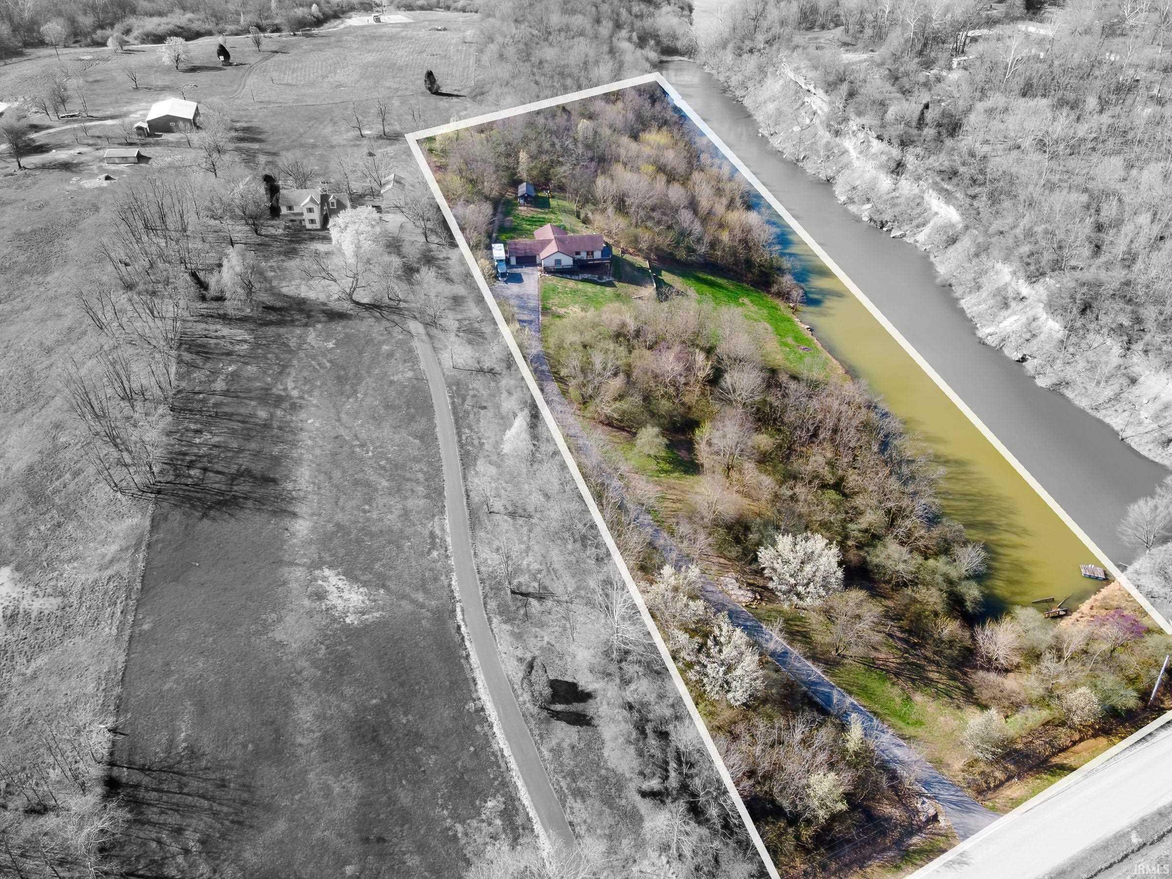 1477 West Eble Road Boonville, IN 47601 - Photo 5 of 36