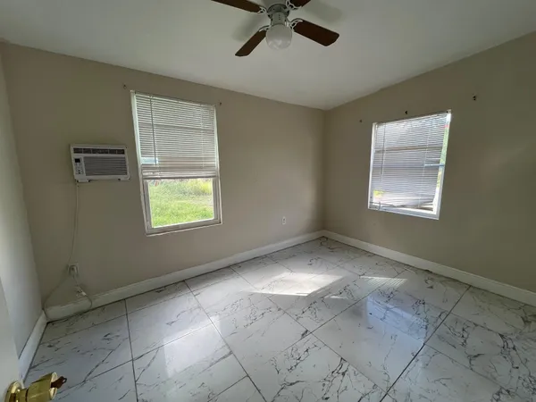 $1,795 | 8269 Northwest 1st Place, Unit 2, Miami, FL 33150