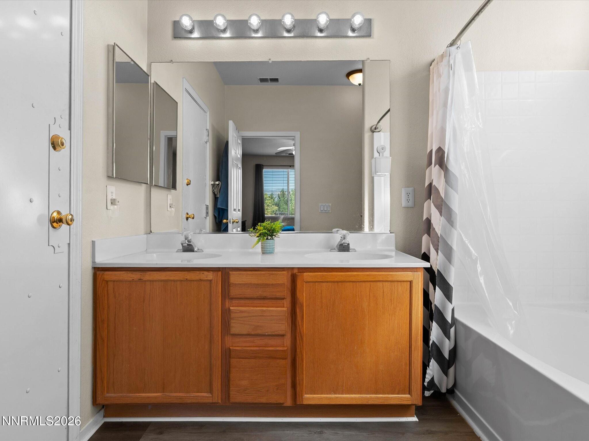 21140 Mt Lewis Court Reno, NV 89508 - Photo 16 of 32 e