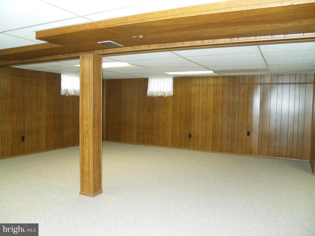 77 Delp Road Lancaster, PA 17601 - Photo 6 of 11 Gallery Image 6
