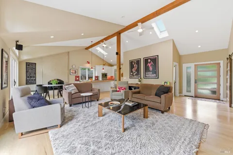 $2,195,000 | 1675 Sylvaner Avenue, St. Helena, CA 94574