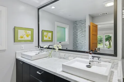 $2,195,000 | 1675 Sylvaner Avenue, St. Helena, CA 94574