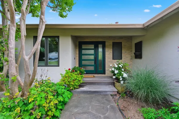 $2,195,000 | 1675 Sylvaner Avenue, St. Helena, CA 94574