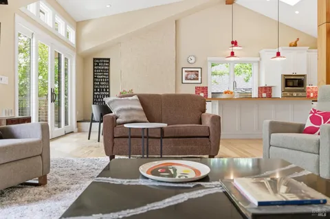$2,195,000 | 1675 Sylvaner Avenue, St. Helena, CA 94574