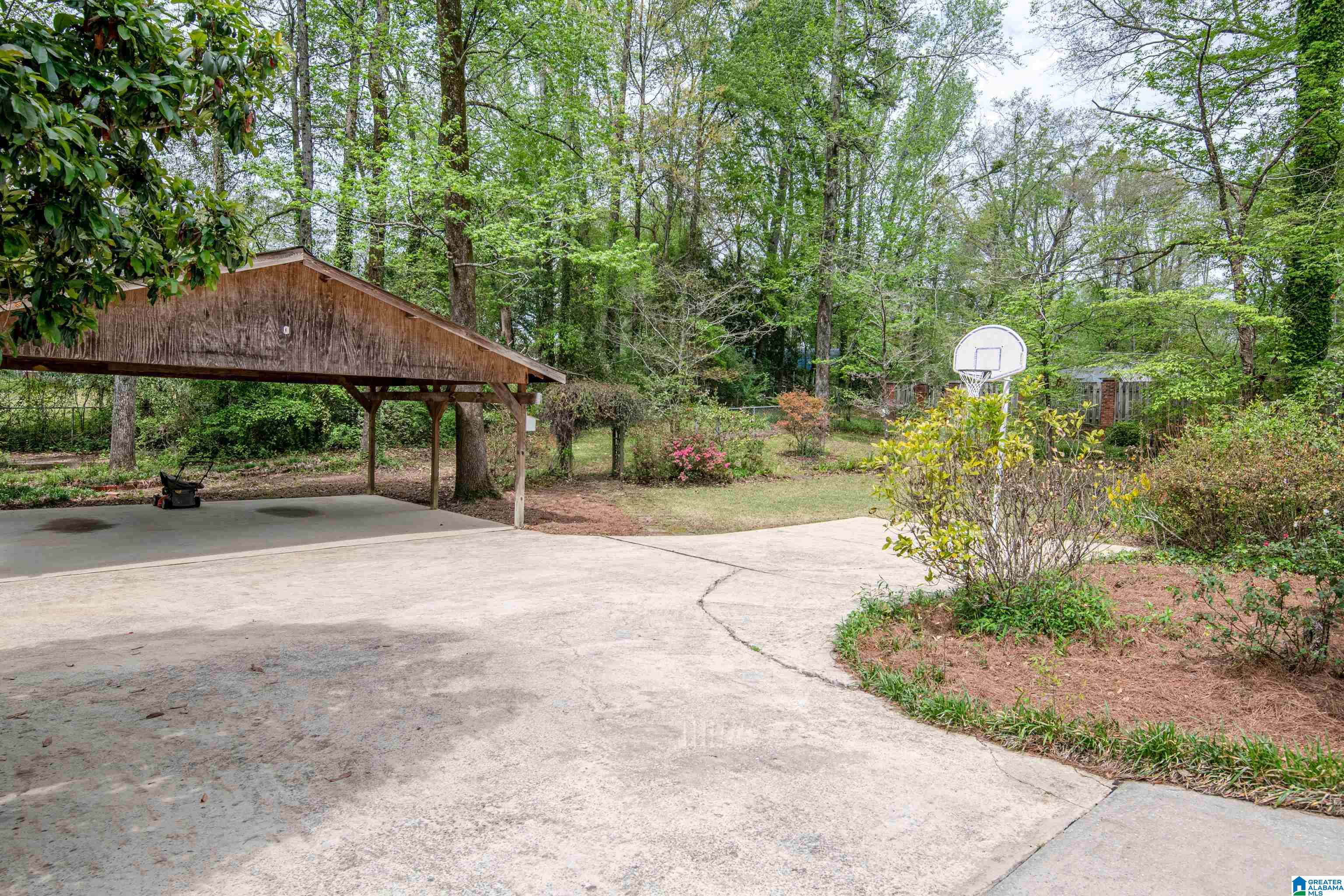 110 Cedar Lane Bessemer, AL 35023 - Photo 3 of 68